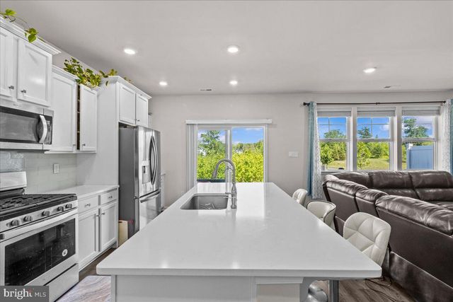 15 MORLEY BLVD, Medford, NJ 08055