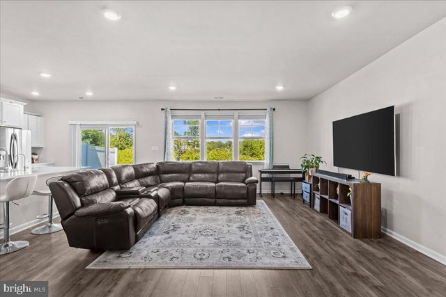 15 MORLEY BLVD, Medford, NJ 08055