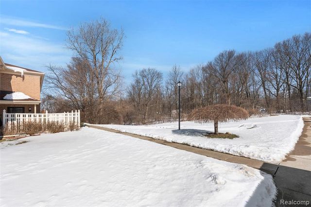 19546 Northridge Drive, Northville, MI 48167