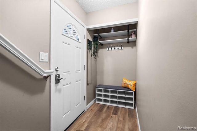 19546 Northridge Drive, Northville, MI 48167