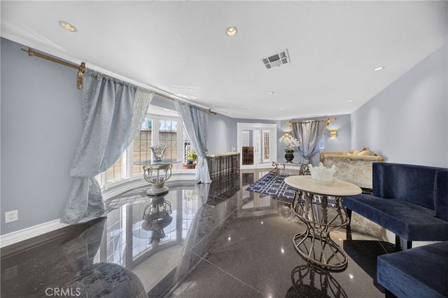 20960 Jamison, Carson, CA 90745