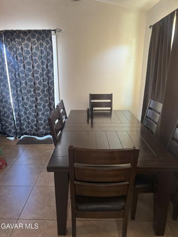 3440 Citrine Lane, Rosamond, CA 93560