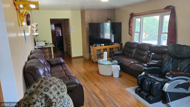 8530 Penn Avenue S, Bloomington, MN 55431