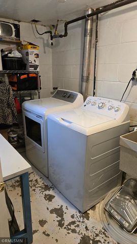 8530 Penn Avenue S, Bloomington, MN 55431