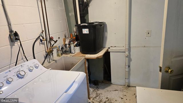 8530 Penn Avenue S, Bloomington, MN 55431