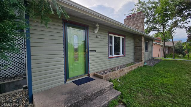 8530 Penn Avenue S, Bloomington, MN 55431