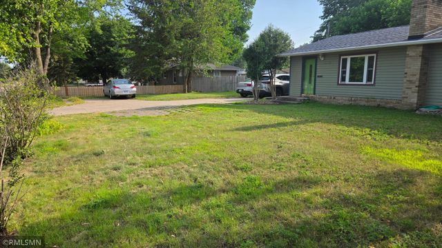 8530 Penn Avenue S, Bloomington, MN 55431