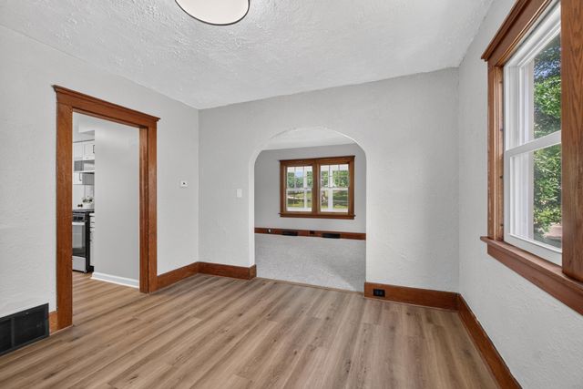 311 Gilbert Street, Jackson, MI 49201