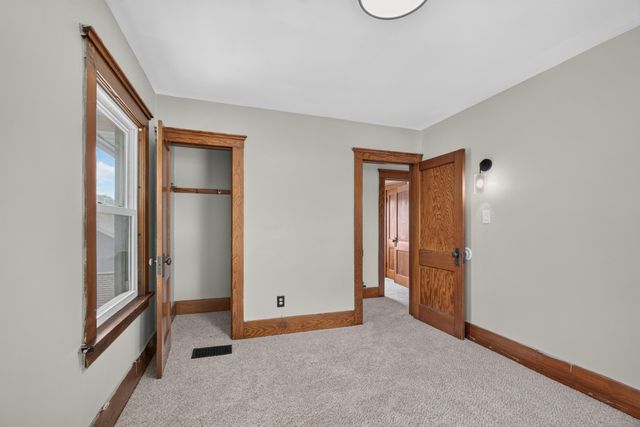 311 Gilbert Street, Jackson, MI 49201