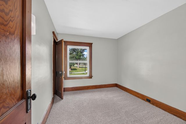 311 Gilbert Street, Jackson, MI 49201