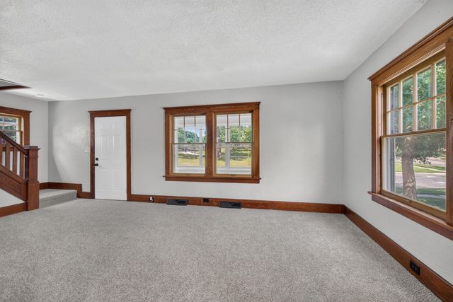 311 Gilbert Street, Jackson, MI 49201