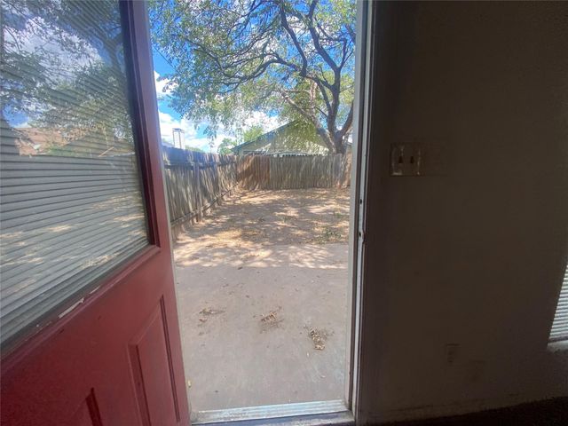 1000 Fieldwood DR S A, Austin, TX 78758