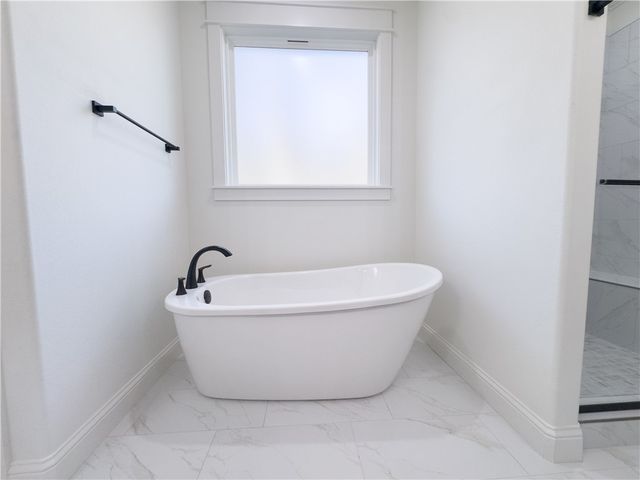 7 Torran Lane, Bella Vista, AR 72715