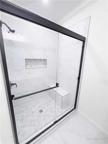 7 Torran Lane, Bella Vista, AR 72715