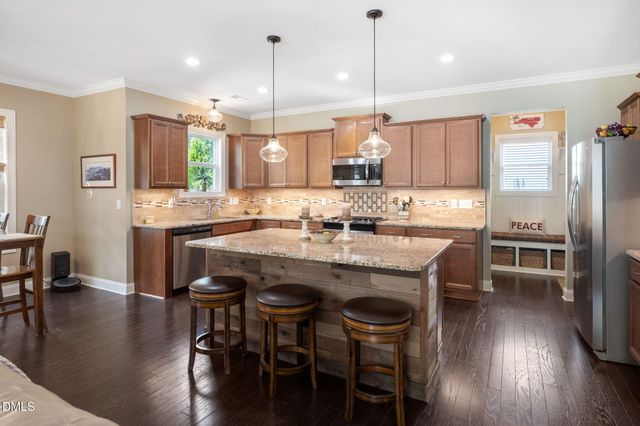 378 Avery Pond Drive, Fuquay Varina, NC 27526