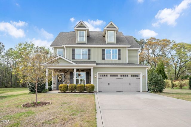 378 Avery Pond Drive, Fuquay Varina, NC 27526