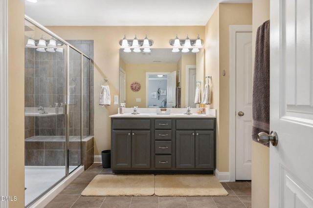 378 Avery Pond Drive, Fuquay Varina, NC 27526