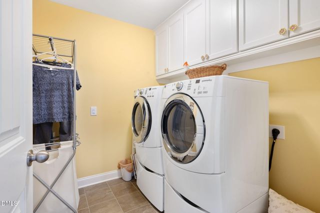 378 Avery Pond Drive, Fuquay Varina, NC 27526