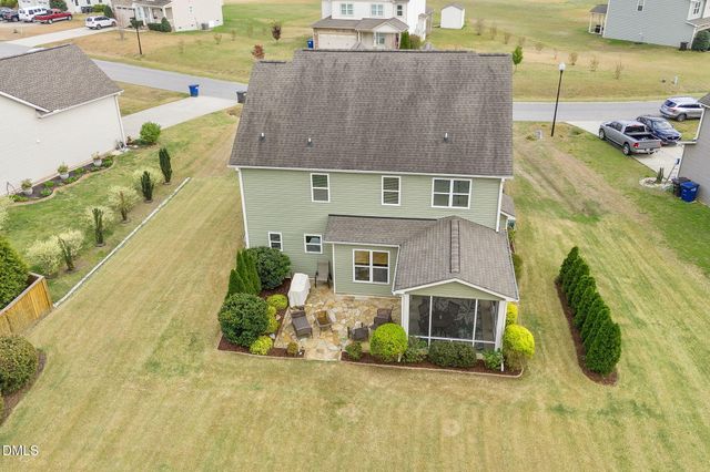 378 Avery Pond Drive, Fuquay Varina, NC 27526