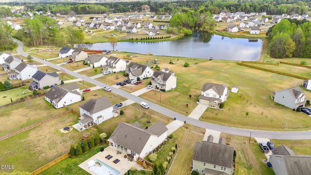 378 Avery Pond Drive, Fuquay Varina, NC 27526