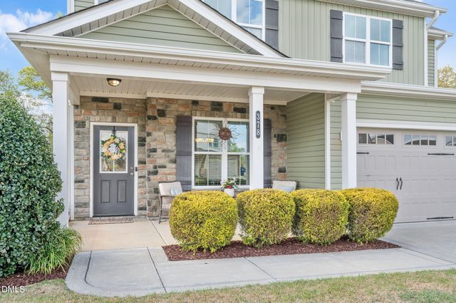 378 Avery Pond Drive, Fuquay Varina, NC 27526