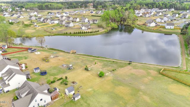 378 Avery Pond Drive, Fuquay Varina, NC 27526