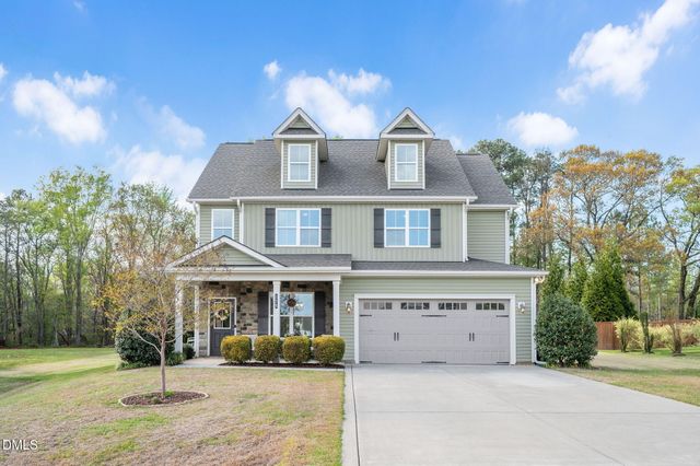 378 Avery Pond Drive, Fuquay Varina, NC 27526