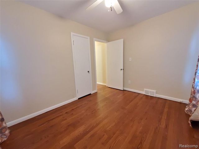 11314 Lenore, Redford, MI 48239