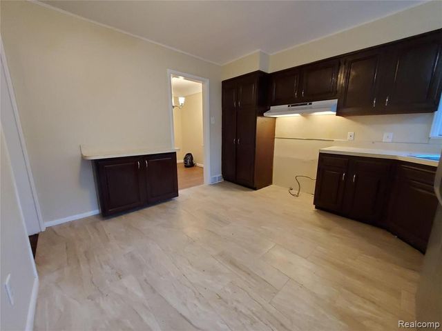 11314 Lenore, Redford, MI 48239