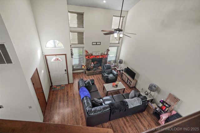 8710 S 88th East East Avenue, Tulsa, OK 74133