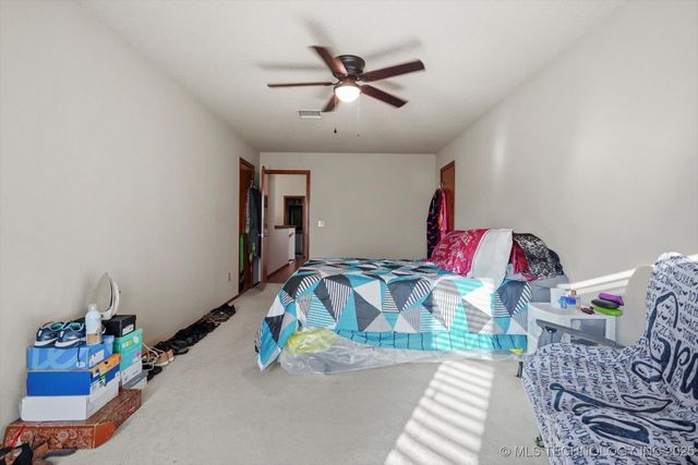 8710 S 88th East East Avenue, Tulsa, OK 74133