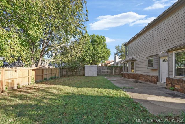 8710 S 88th East East Avenue, Tulsa, OK 74133