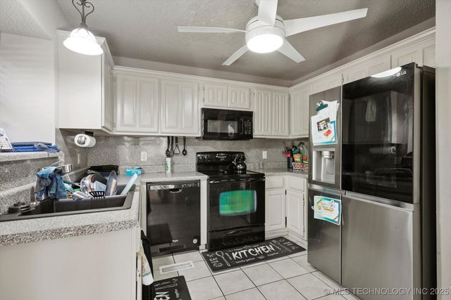 8710 S 88th East East Avenue, Tulsa, OK 74133