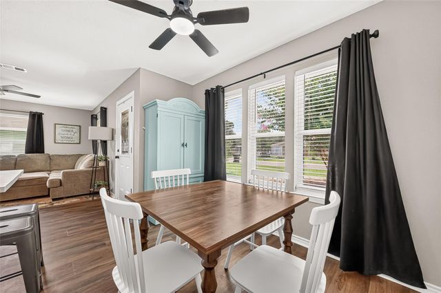 1005 Avenue D, Rosenberg, TX 77471