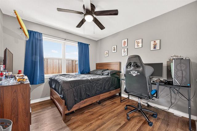 1005 Avenue D, Rosenberg, TX 77471