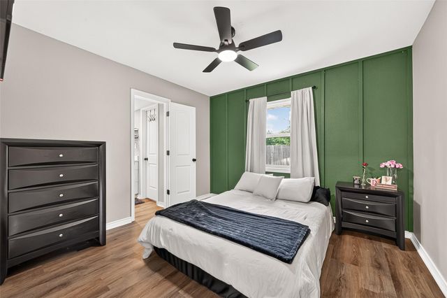 1005 Avenue D, Rosenberg, TX 77471