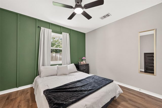1005 Avenue D, Rosenberg, TX 77471