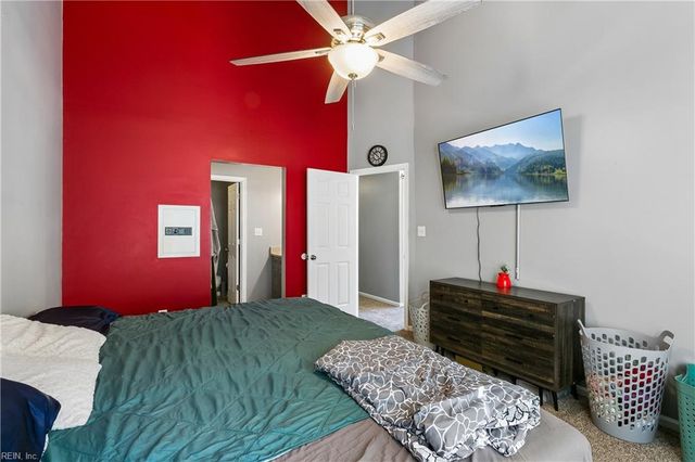 4 Treebark PL, Hampton, VA 23666