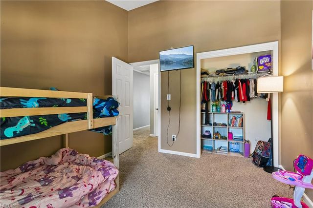 4 Treebark PL, Hampton, VA 23666