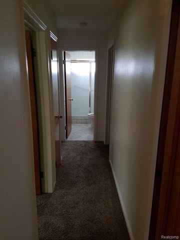 12835 W Parkway Street, Detroit, MI 48223