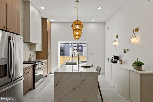 1709 N 4TH ST, Philadelphia, PA 19122