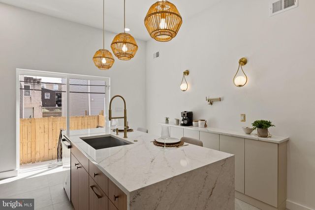 1709 N 4TH ST, Philadelphia, PA 19122