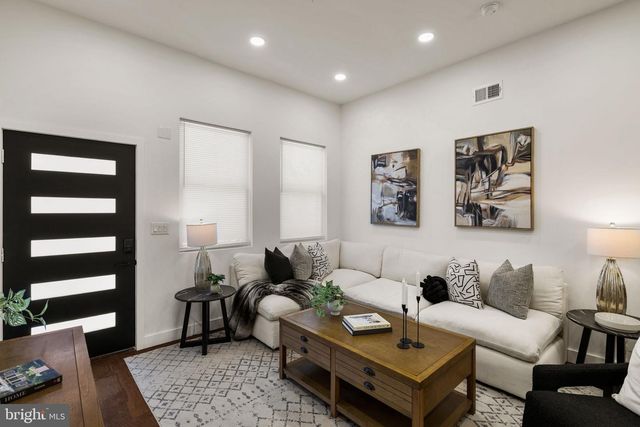 1709 N 4TH ST, Philadelphia, PA 19122