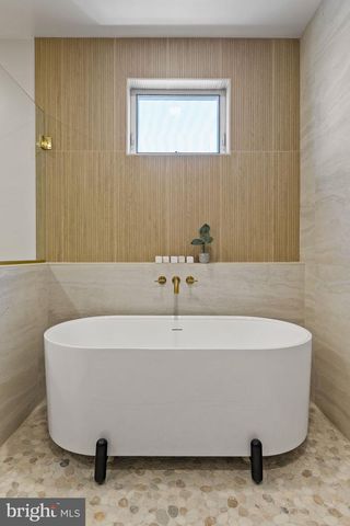 1709 N 4TH ST, Philadelphia, PA 19122