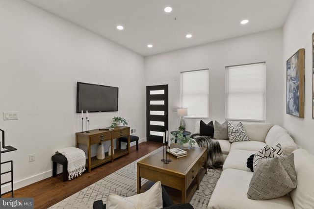 1709 N 4TH ST, Philadelphia, PA 19122