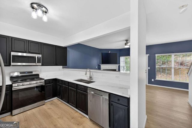 2527 Walden Lake Drive, Decatur, GA 30035