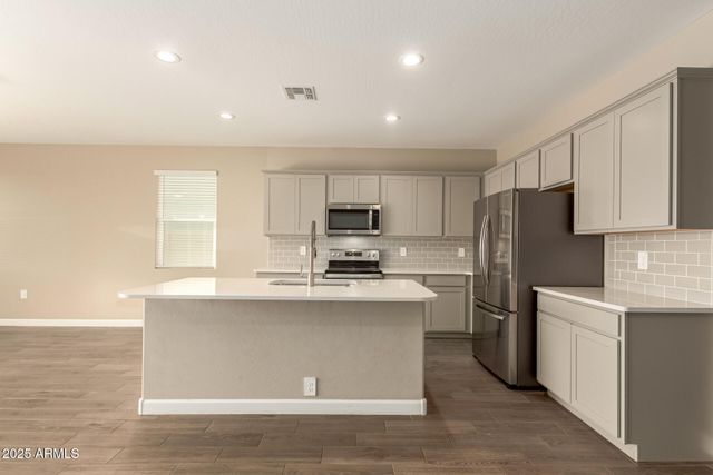 1357 E CHILLINGHAM Road, San Tan Valley, AZ 85143