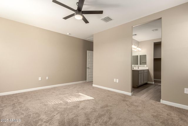 1357 E CHILLINGHAM Road, San Tan Valley, AZ 85143