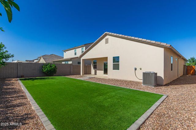 1357 E CHILLINGHAM Road, San Tan Valley, AZ 85143
