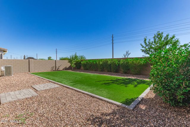 1357 E CHILLINGHAM Road, San Tan Valley, AZ 85143